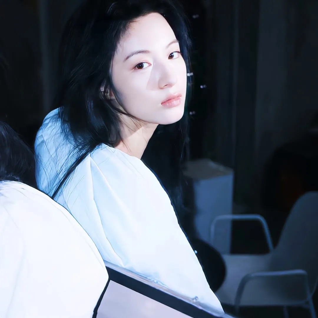 传闻中的沈悠悠