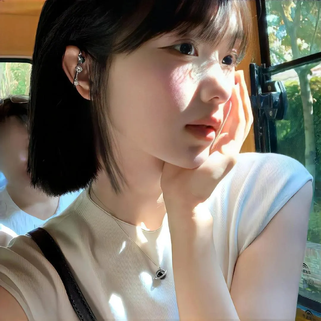 年代锦鲤文的炮灰大嫂重生了